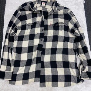 Levi’s Mens Long Sleeve Checkered Button-Up Larger Relaxed Fix Flannel